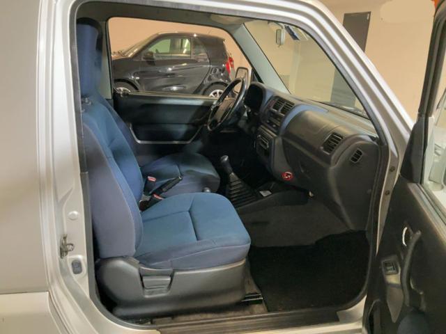 SUZUKI Jimny 1.3i 16V cat 4WD Club