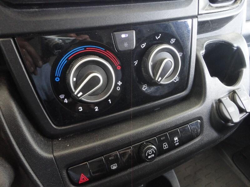FIAT Ducato (4ª serie) Ducato 33 2.2 Mjt 140CV...