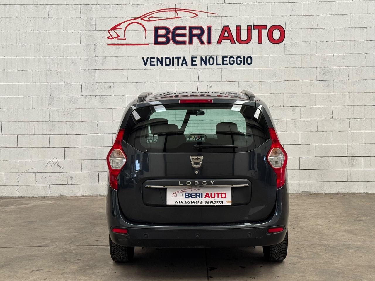 Dacia Lodgy 7 posti allestimento Comfort