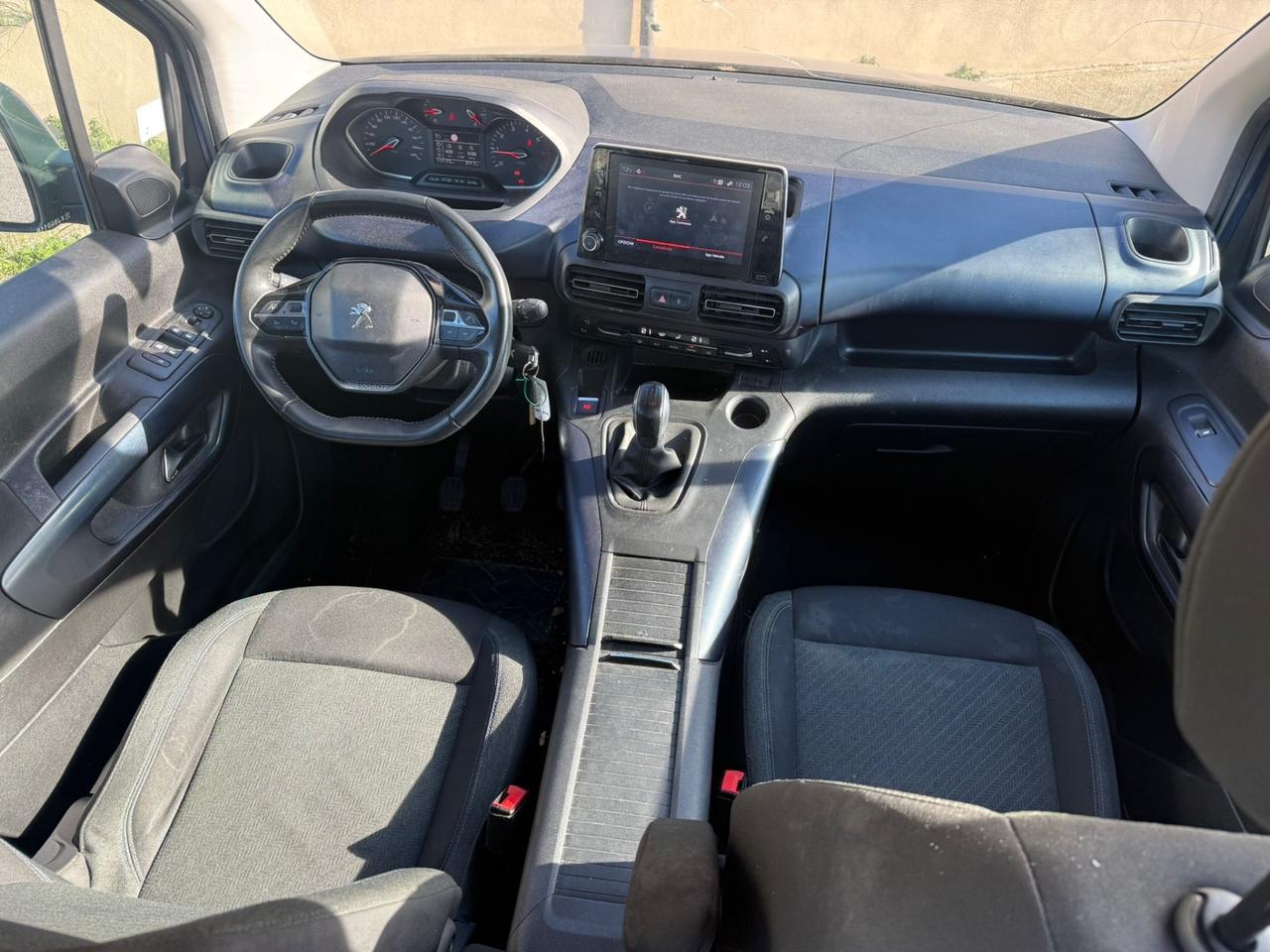 Peugeot Rifter BlueHDi 130 S&S EAT8 Allure Standard