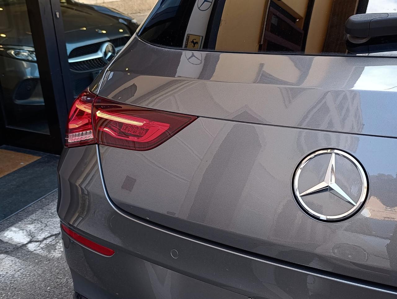 Mercedes-benz CLA 200 CLA 200 Automatic Shooting Brake Premium