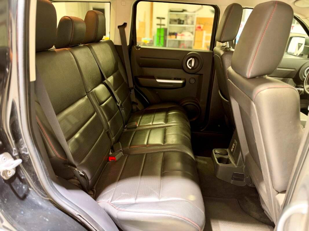 Dodge Nitro 5 Porte 2.8 L4 crd 16v R T 4wd auto dpf
