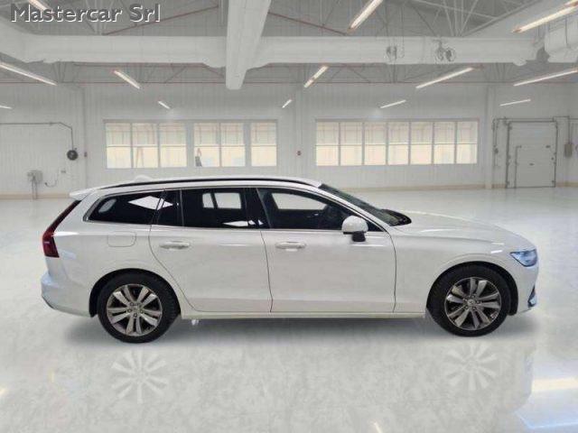 VOLVO V60 V60 II 2019 2.0 b4 Momentum Business Pro auto - GG