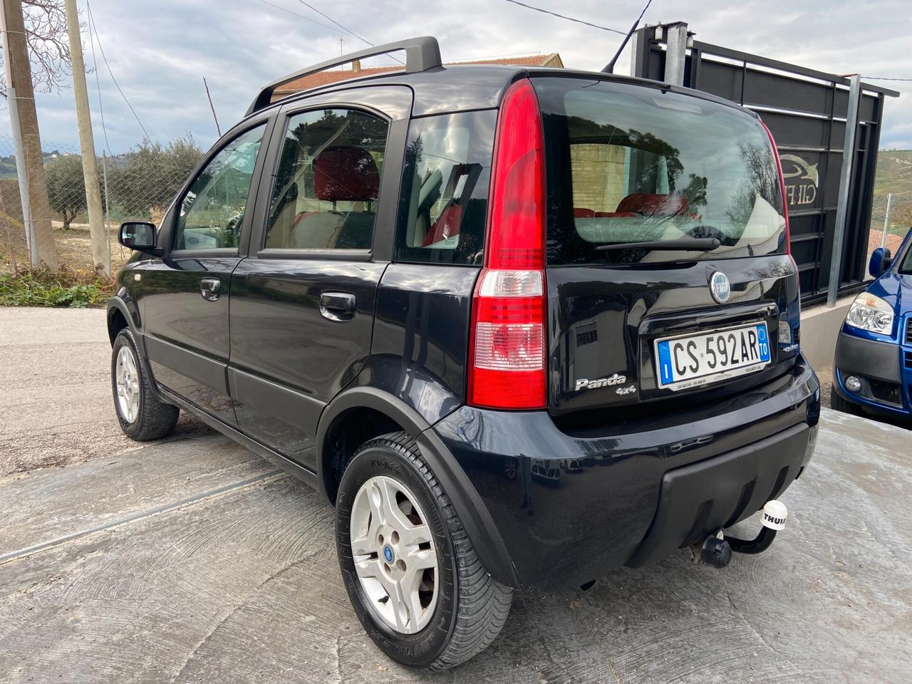 Fiat Panda 1.2 4x4 Climbing (GANCIO TRAINO)