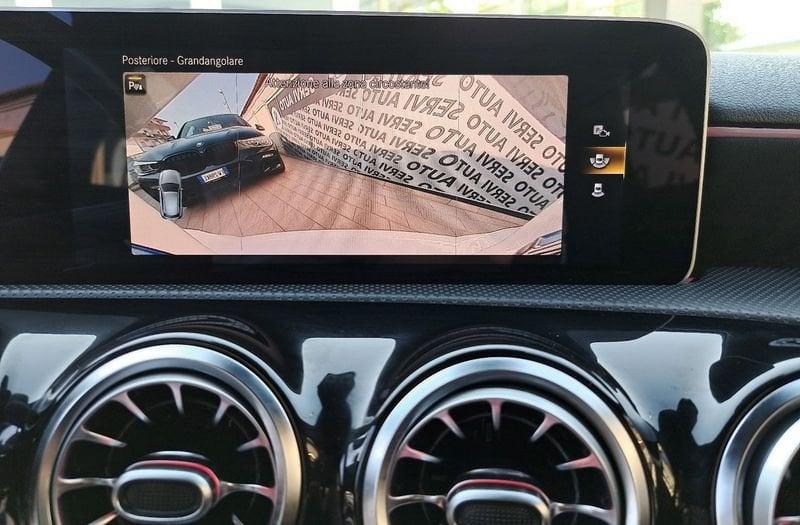 Mercedes-Benz Classe A A 180 d Automatic 4p. Premium