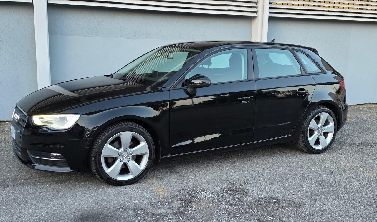 Audi A3 Sedan 1.6 TDI clean diesel S tronic Ambition