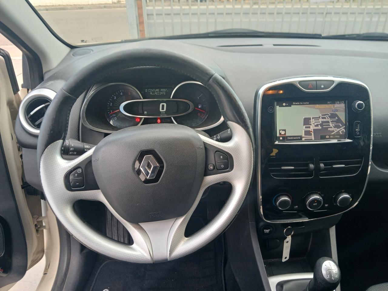 RENAULT Clio Sporter Duel 1.500 dCi 75cv