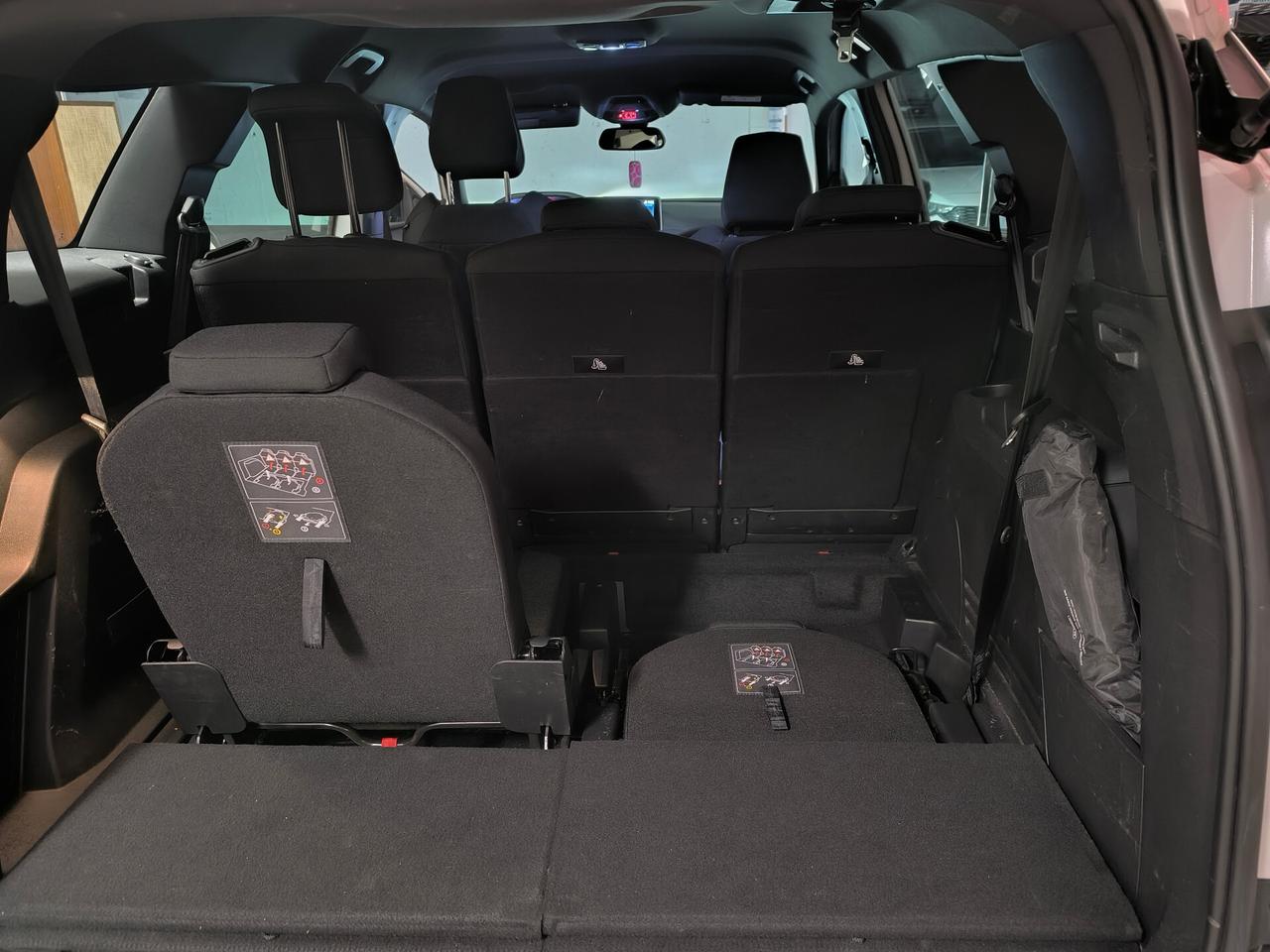 Peugeot 5008 BlueHDi 130 S&S EAT8 Active Pack