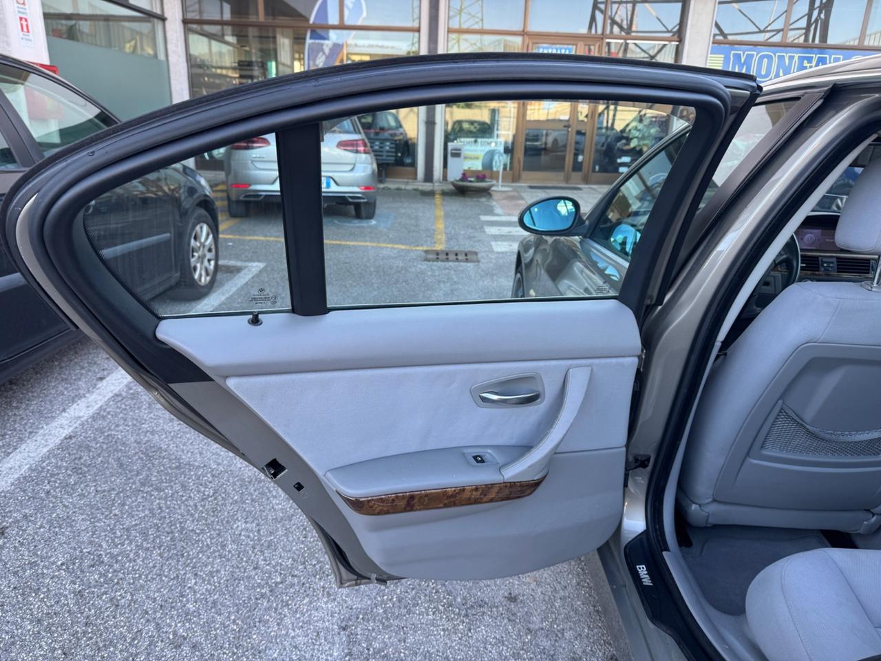 Bmw 325i cat Attiva 2008