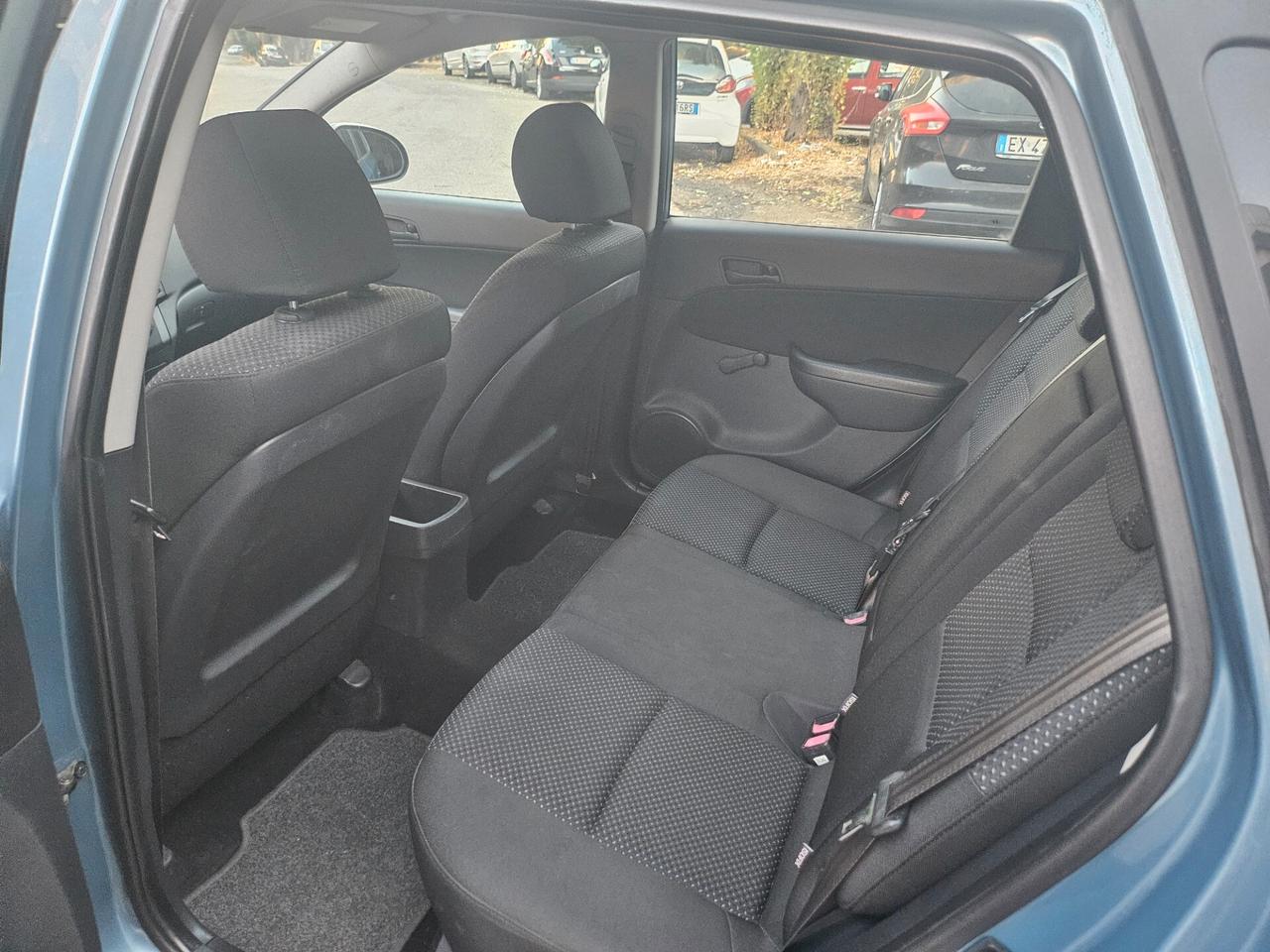 Hyundai i30 1.4 BlueDrive GPL 133.000km 2010