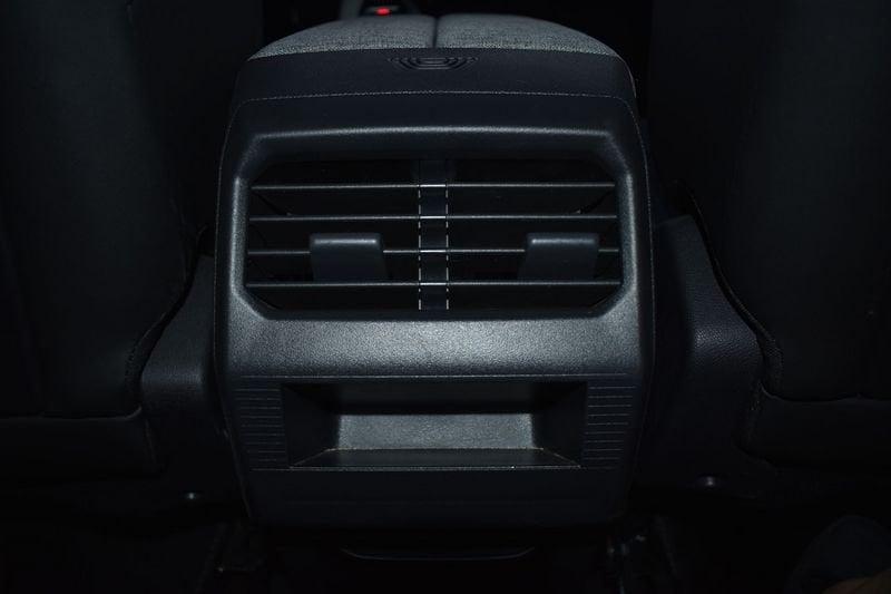 Peugeot 3008 Hybrid 145 Allure e-DCS 6
