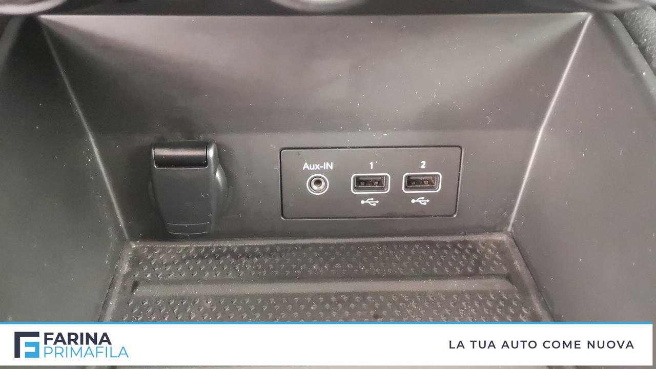 RENAULT Captur II 2019 - Captur 1.5 blue dci Intens 115cv edc