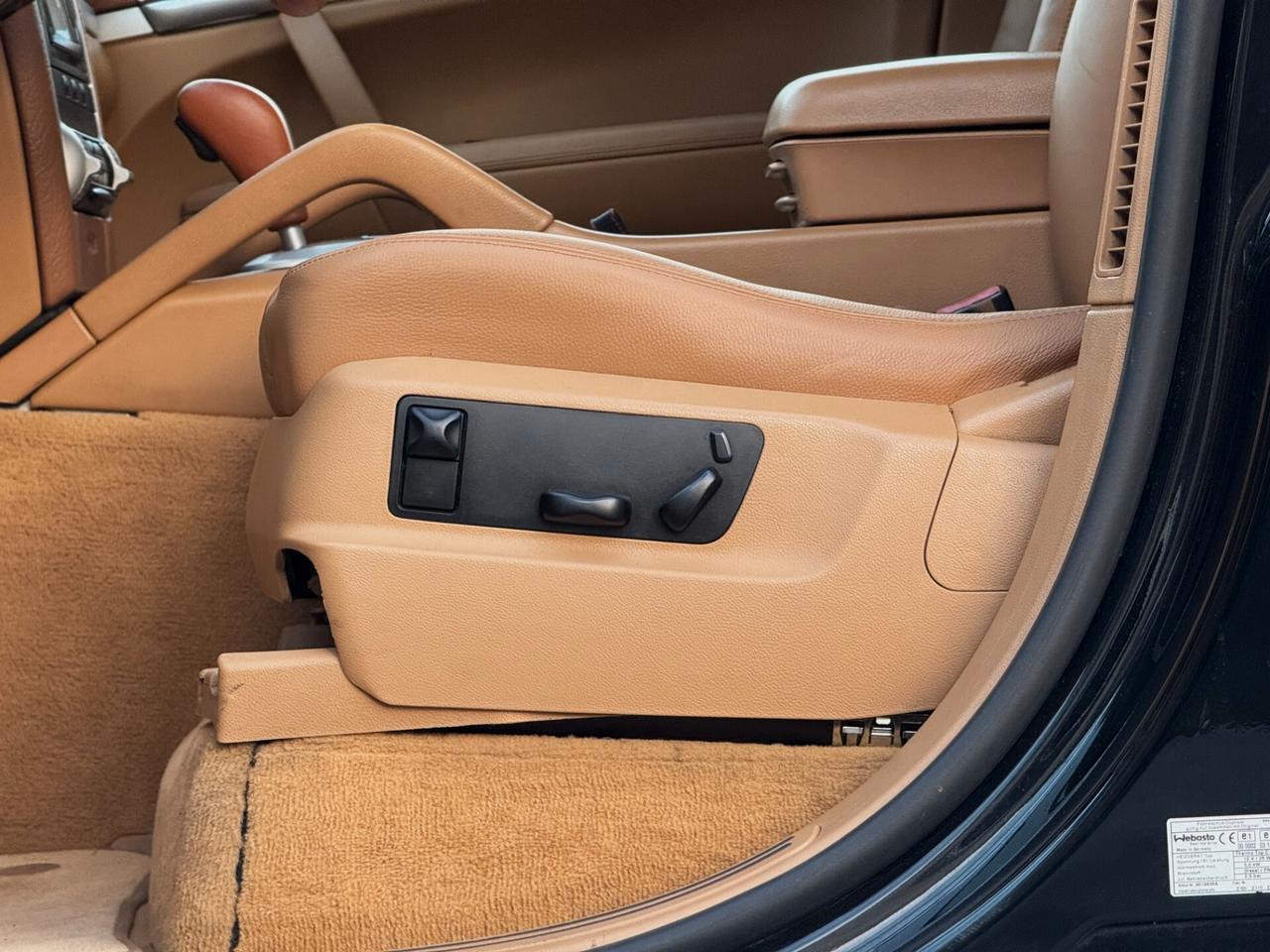 Porsche Cayenne 3.0 V6 Diesel 239CV PELLE CAM NAV