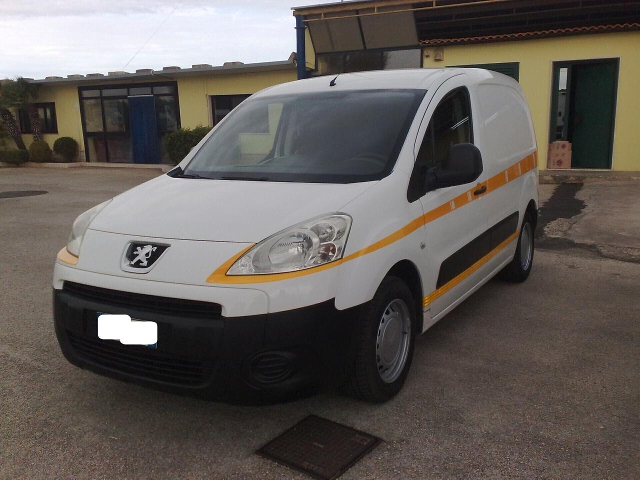 Peugeot partner 1.6hdi 90cv AUTOMATICO - 2012