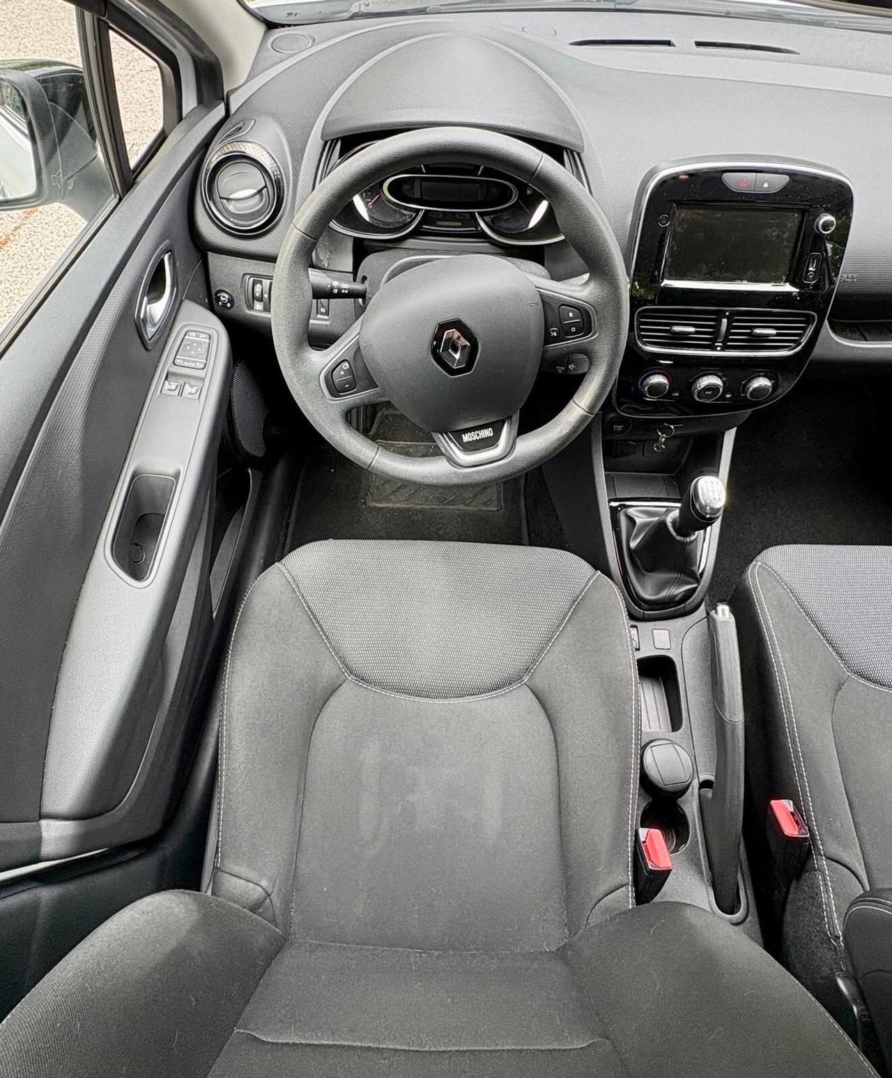 Renault Clio TCe 12V 90 CV GPL 5 porte Moschino Life