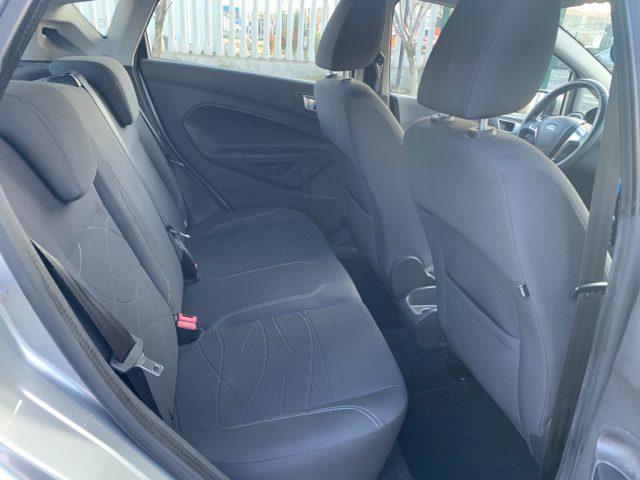 FORD Fiesta 1.5 TDCi 75CV 5 porte Black & White Edition