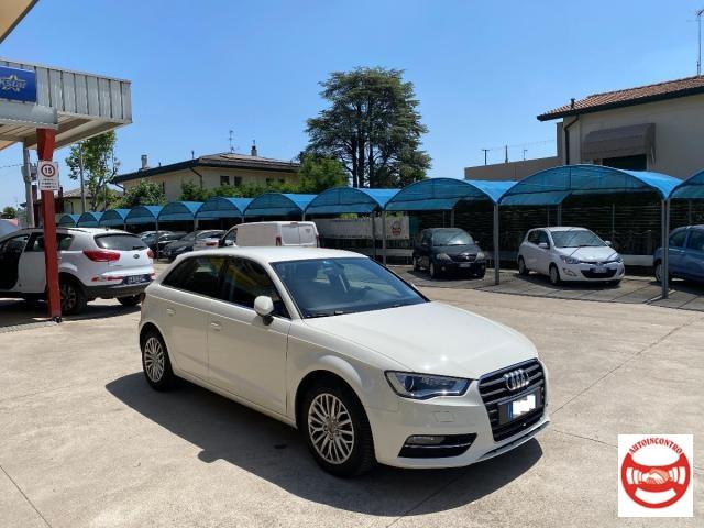 AUDI - A3 Sportback Sportback 2.0 tdi Ambiente