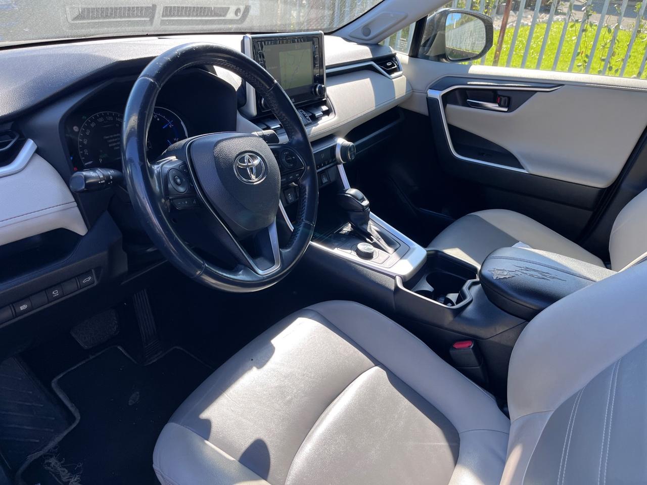 Toyota RAV 4 RAV4 2.5 HV (218CV) E-CVT 2WD Business