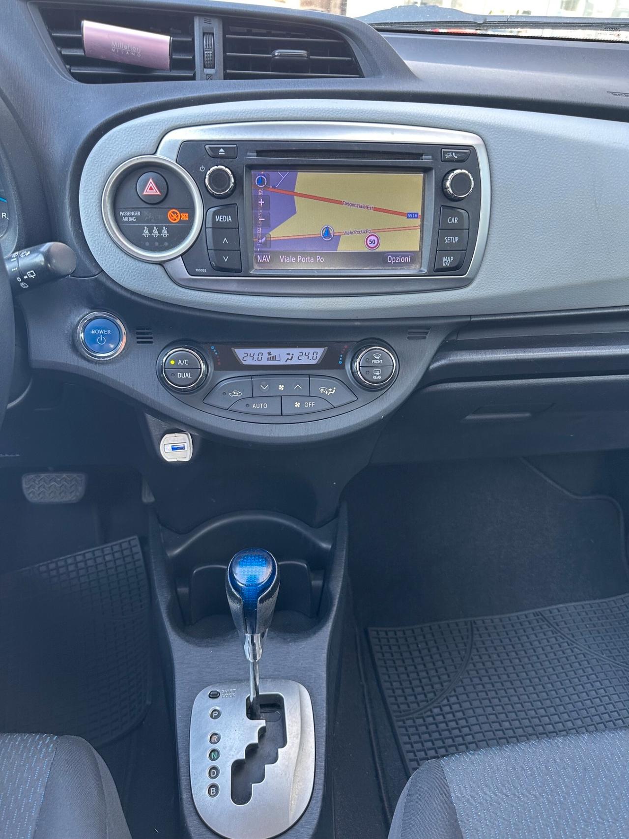 Toyota Yaris 1.5 Hybrid 5 porte Lounge Più