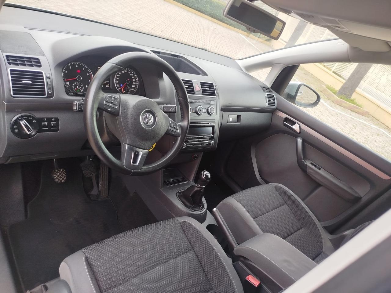 Volkswagen Touran Business 1.4 Highline EcoFuel