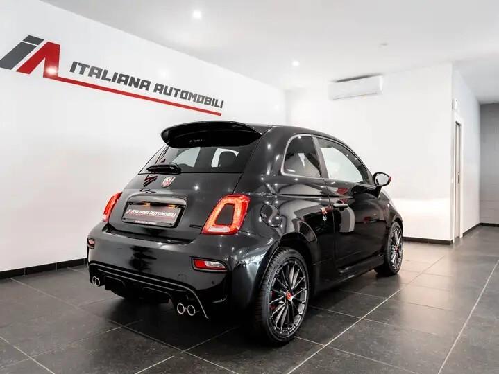 Abarth 695 1.4 Turbo T-Jet 180 CV Tributo 131 Rally