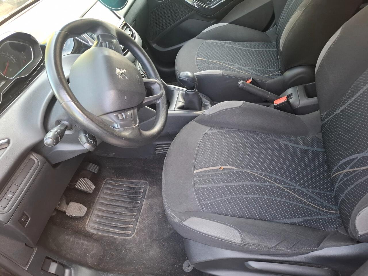 Peugeot 208 1.2 VTi 82 CV 5 porte Allure