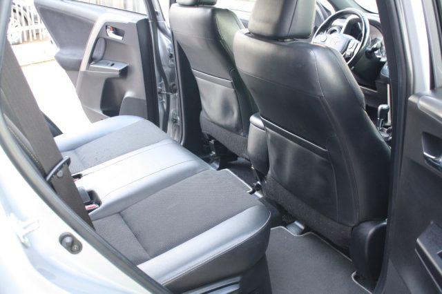 TOYOTA RAV 4 MY23 RAV4 2.5 Hybrid 2WD Lounge