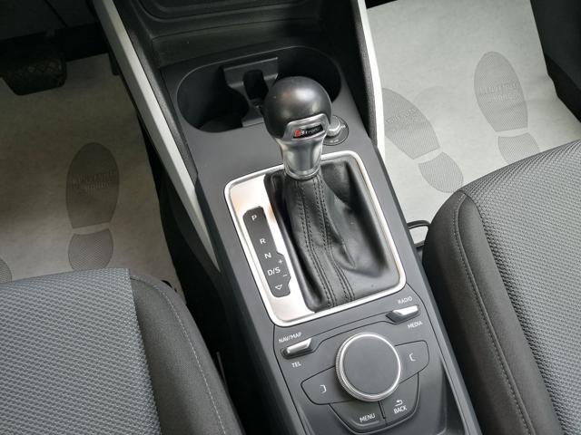 AUDI Q2 30 TDI S tronic Business Design