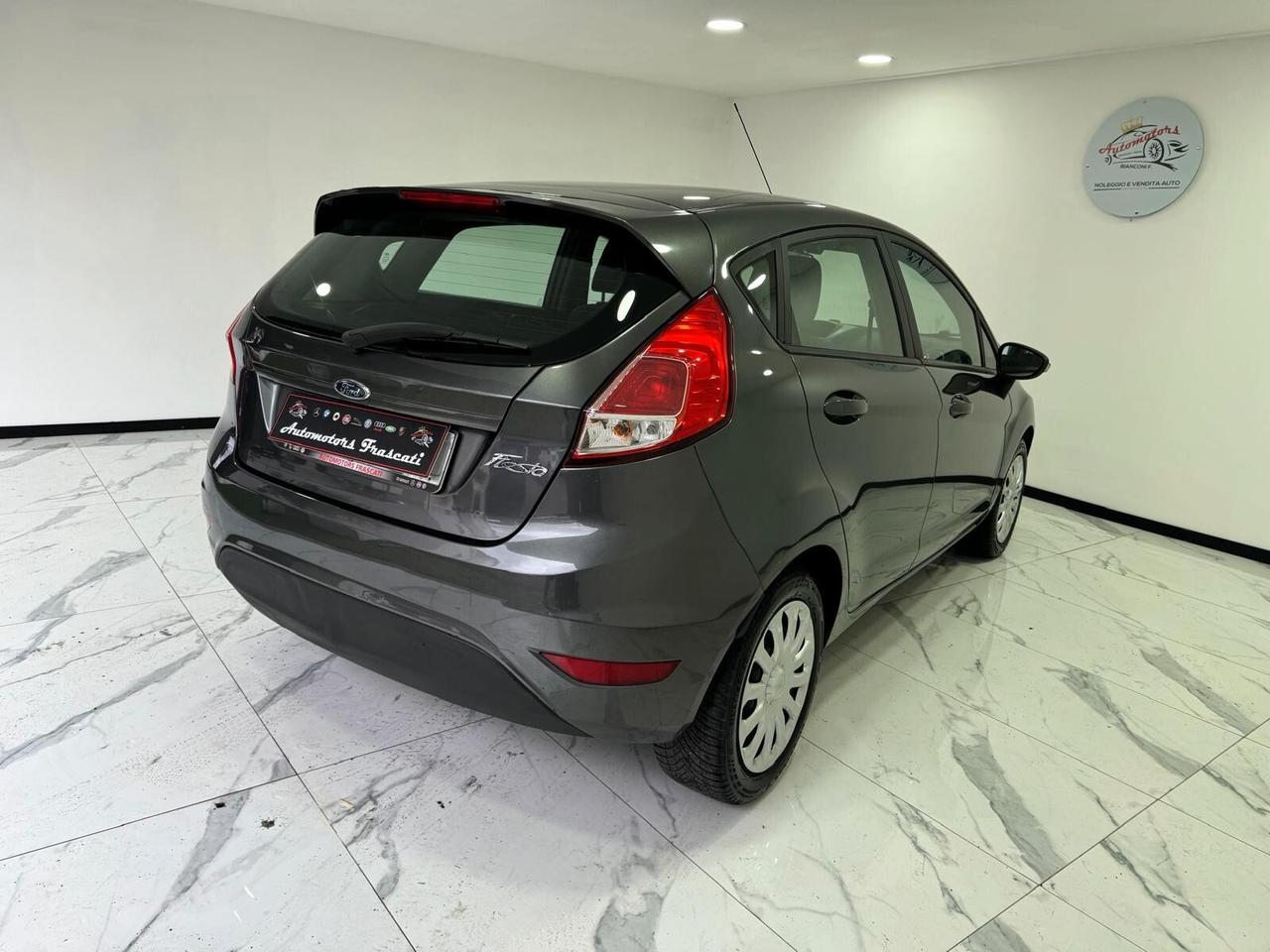 Ford Fiesta 1.5 TDCi 5 porte Titanium-NEOPATENTATI-GARANTITA