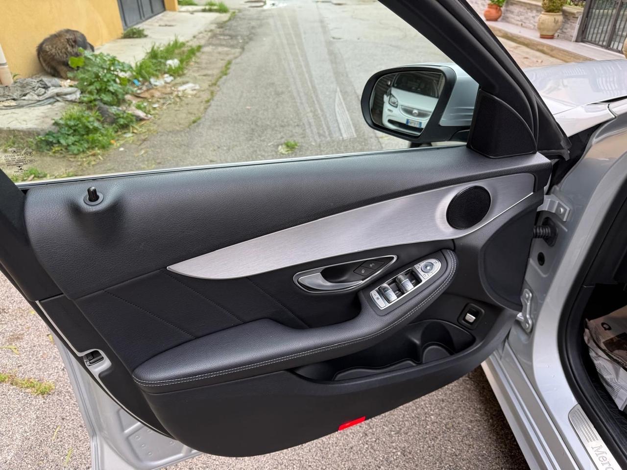 Mercedes-benz C 220 d Auto Premium