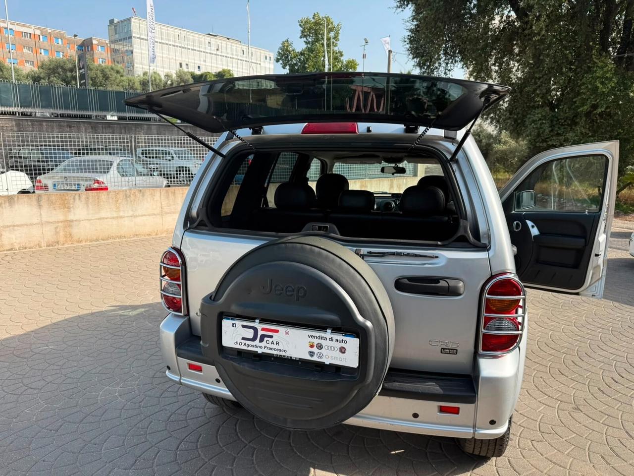 Jeep Cherokee 2.5 CRD Limited