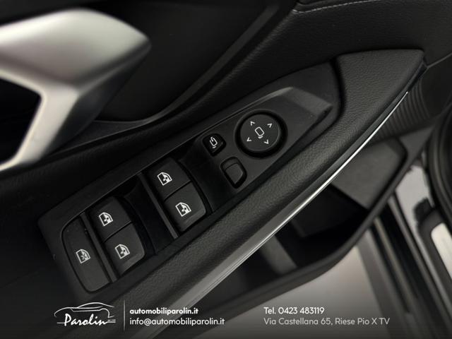 BMW 318 d 48V Sport Aut. Berlina Black pack-Telecamera-LED