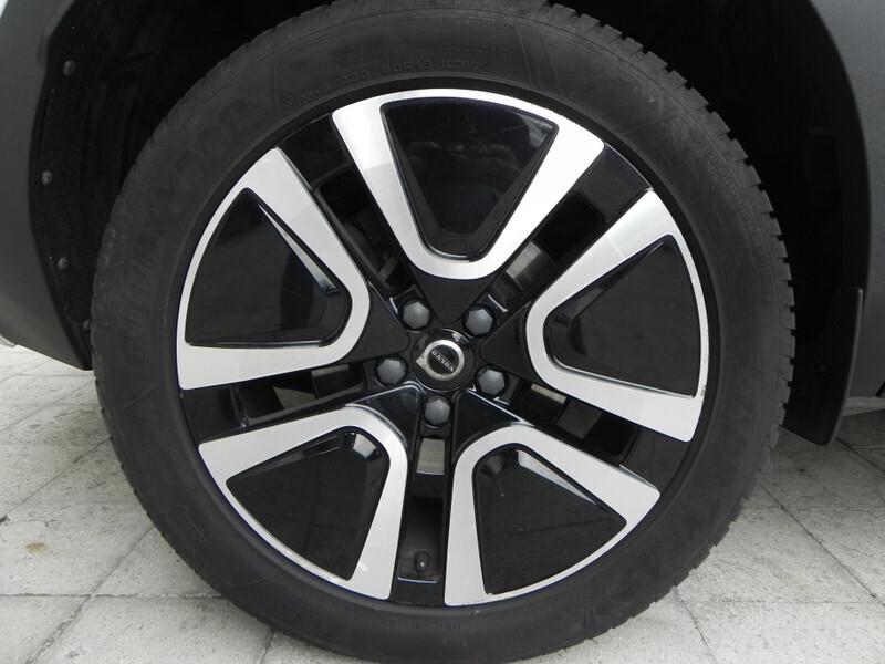 Volvo XC40 D3 AWD Geartronic Business Plus