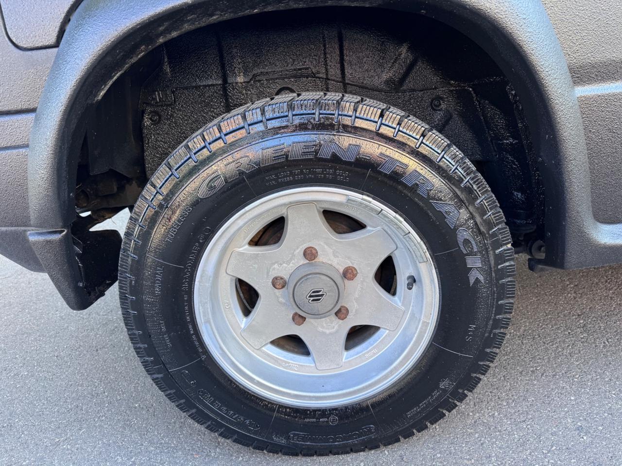 Suzuki Vitara 4X4 1.6 benzina automatica garanzia 12 m