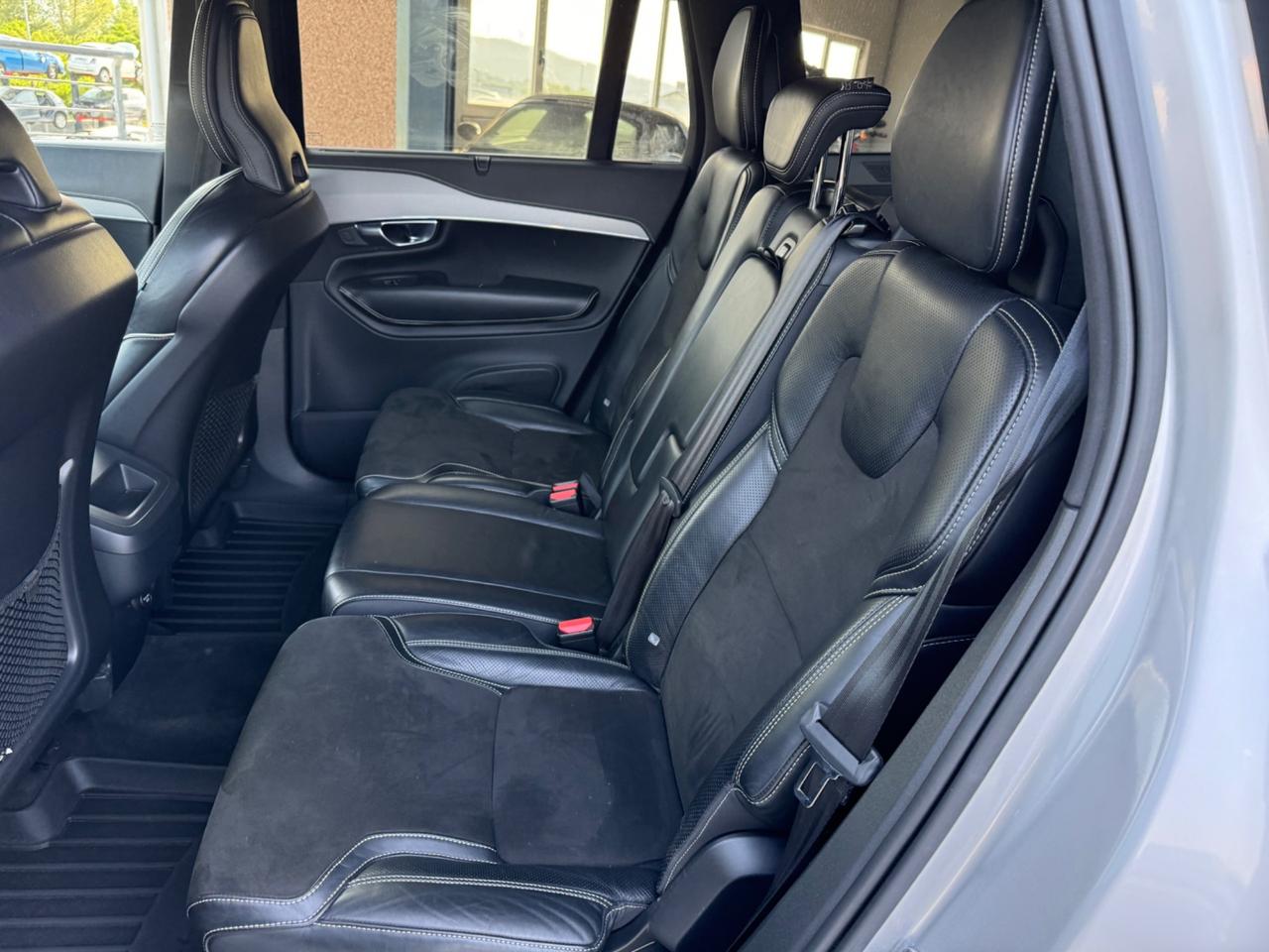 Volvo XC 90 XC90 D5 AWD Geartronic R-design