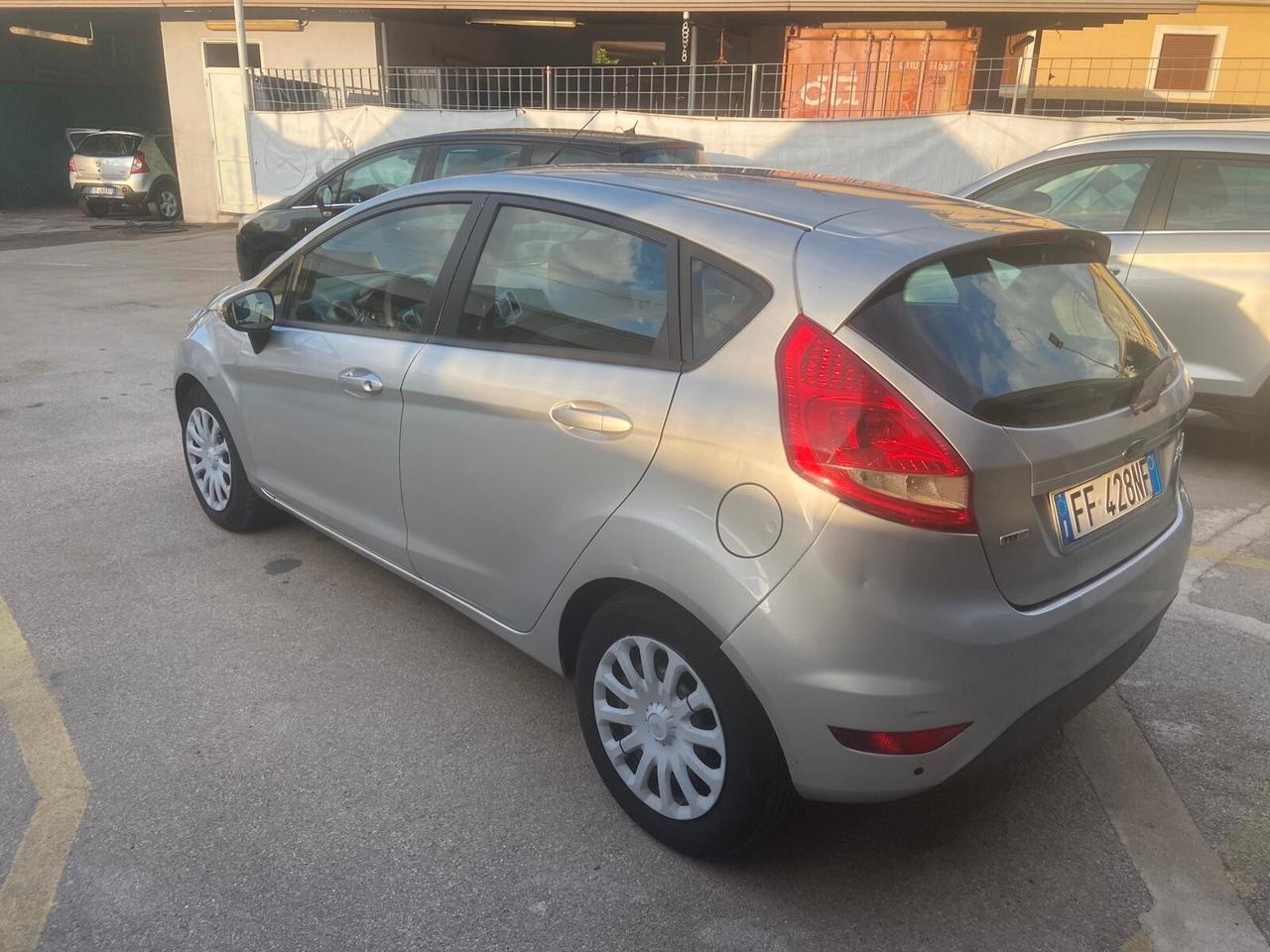 Ford Fiesta 1.4 TDCi 5p. Titanium