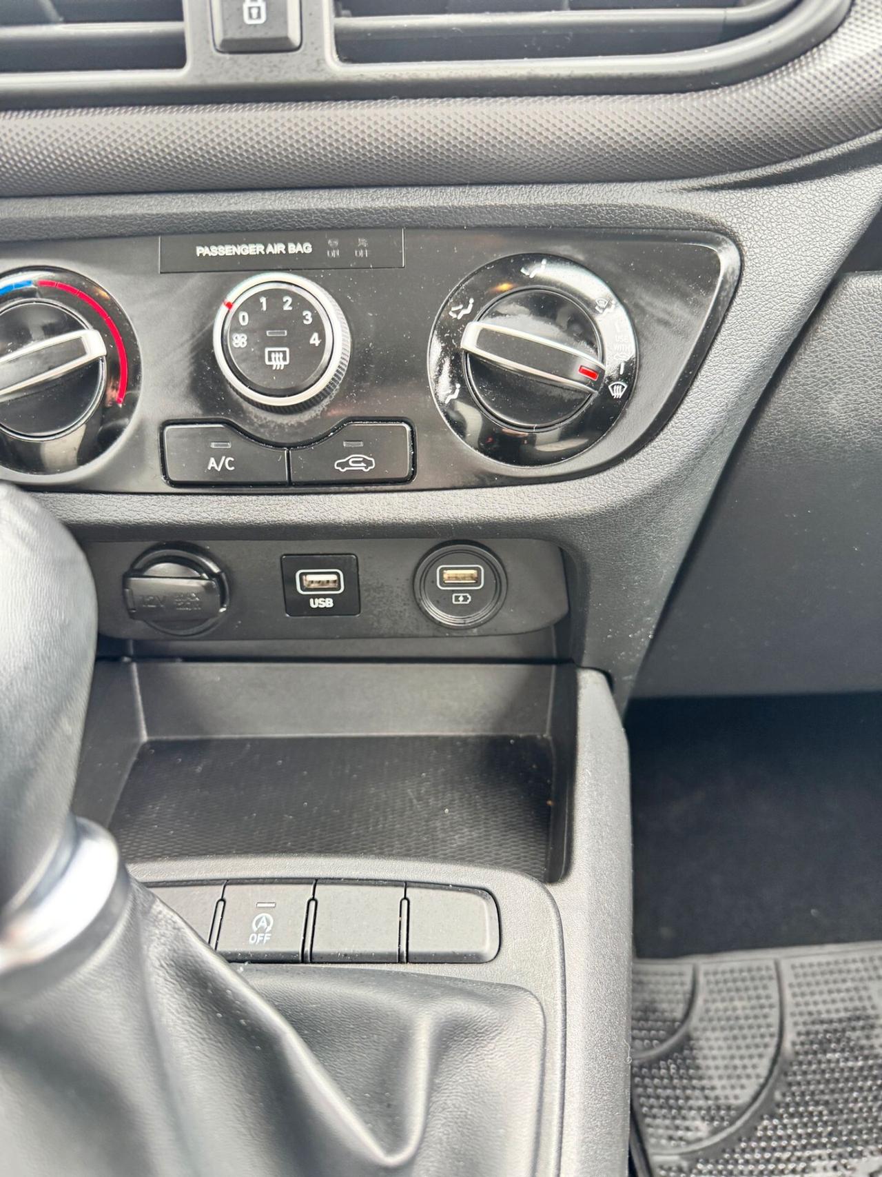 Hyundai i10 1.0 GPL UNICOPRO SALERNO - 2022