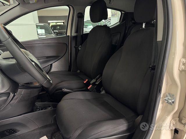 Lancia Ypsilon 1.3 mjt 95CV Gold KM CERT