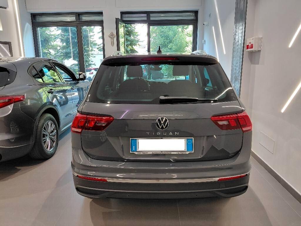 Volkswagen Tiguan 2.0 DSG Life 150cv -2021