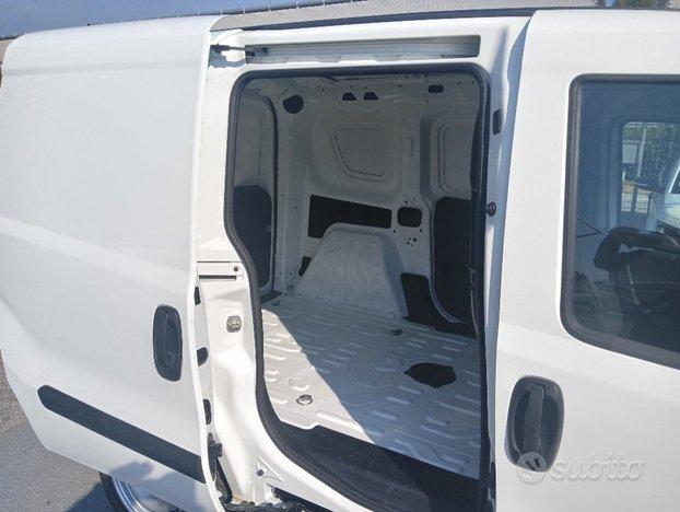 FIAT Doblo Dobl 1.3 MJT S&S PC-TN Cargo Busines