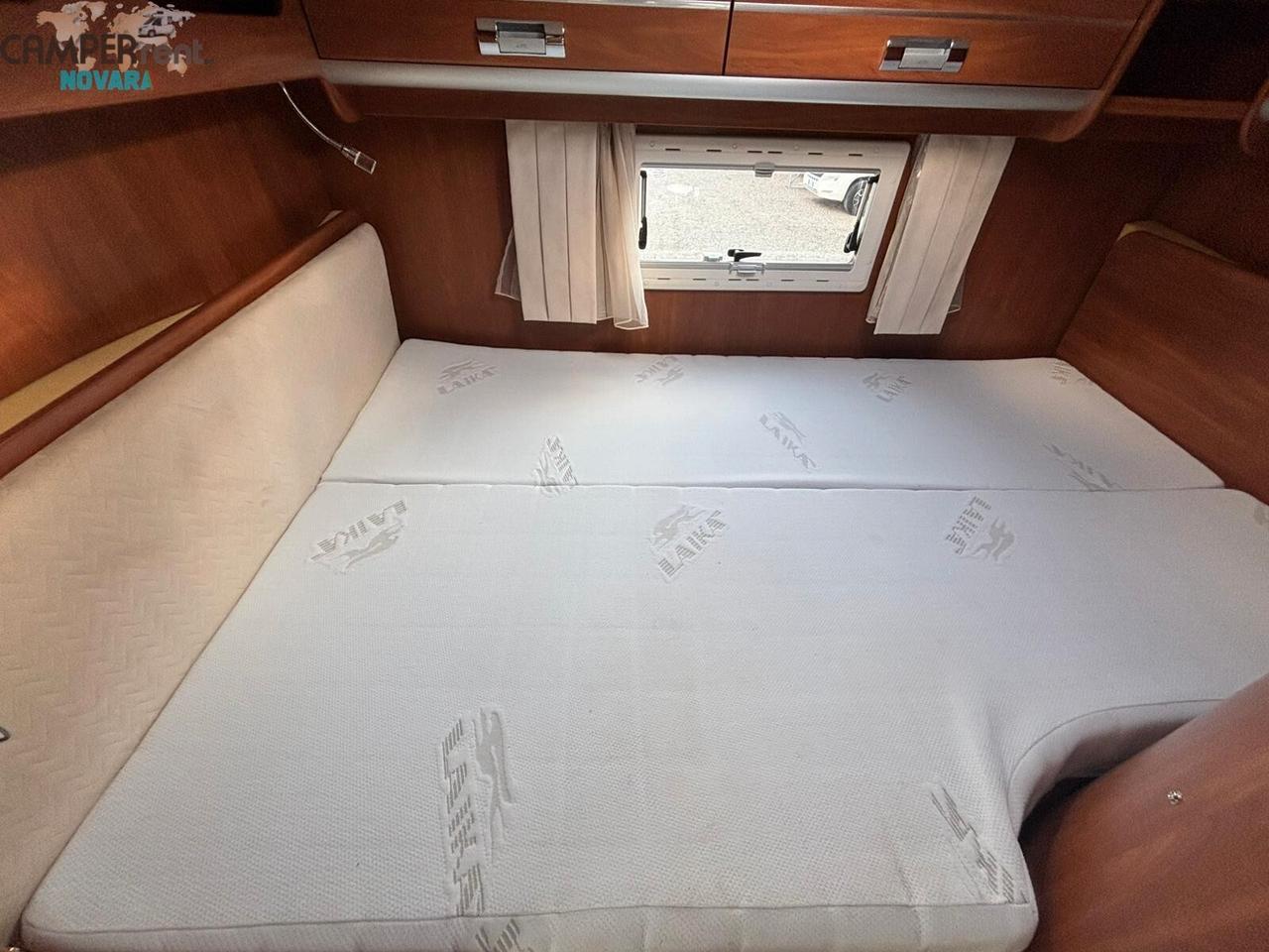 LAIKA ECOVIP 305 TOSCANA EDITION - SEMINTEGRALE COMPATTO 59