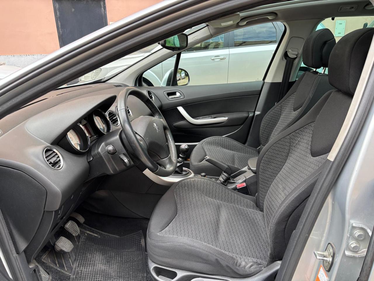 Peugeot 308 1.6 HDi 110CV SW Ciel Féline