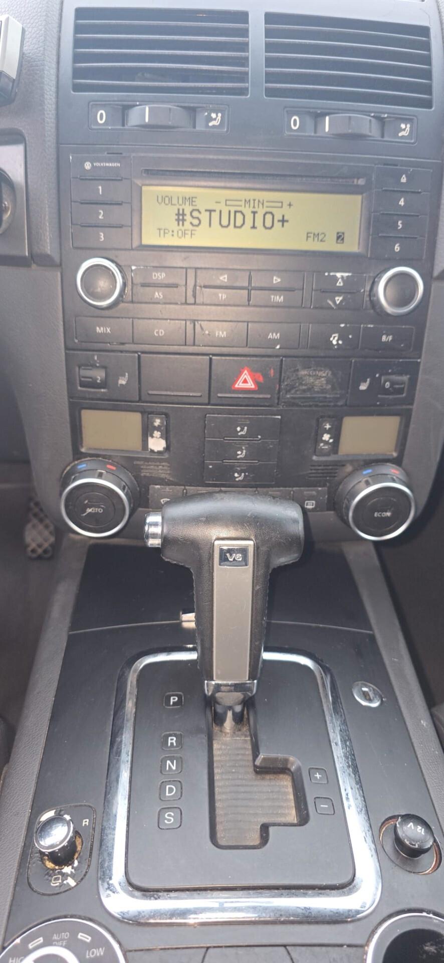 Volkswagen Touareg 3.0 V6 TDI DPF tiptronic 4x4