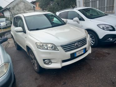 Toyota RAV 4 RAV4 Crossport 2.2 D-4D 150 CV Lounge