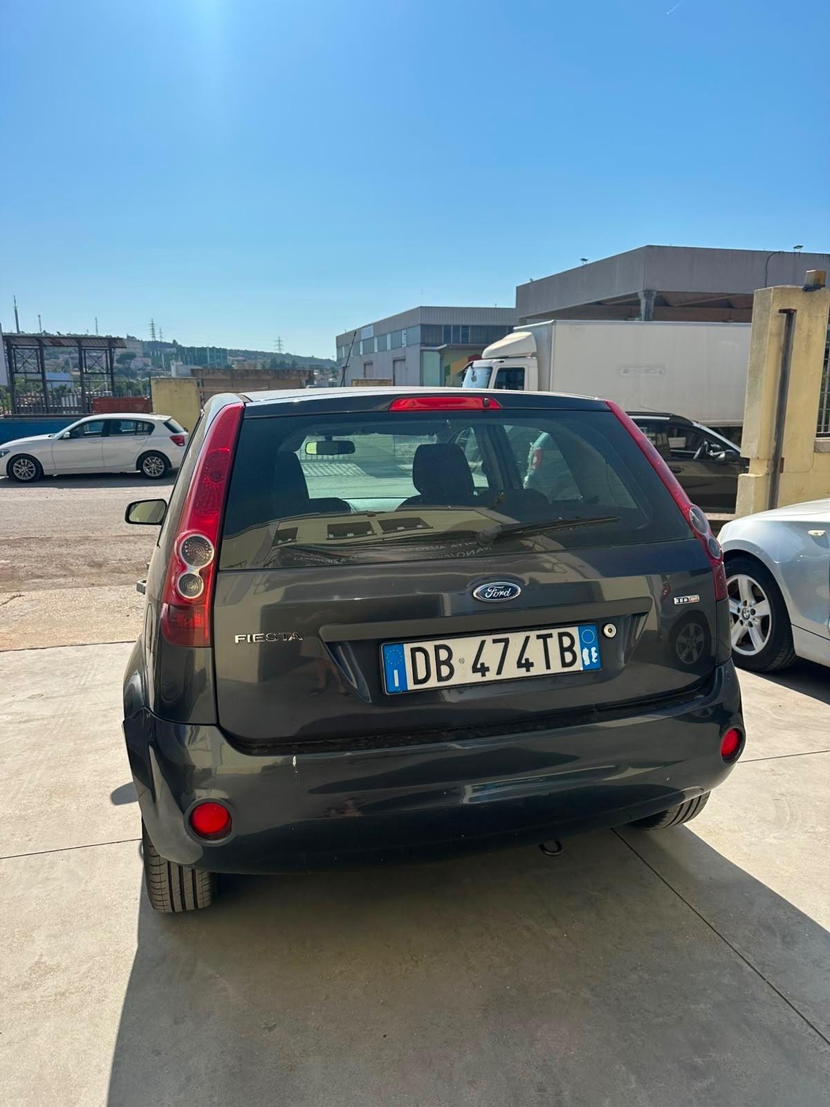 Ford Fiesta 1.4 diesel 5 porte 110.000 chilometri