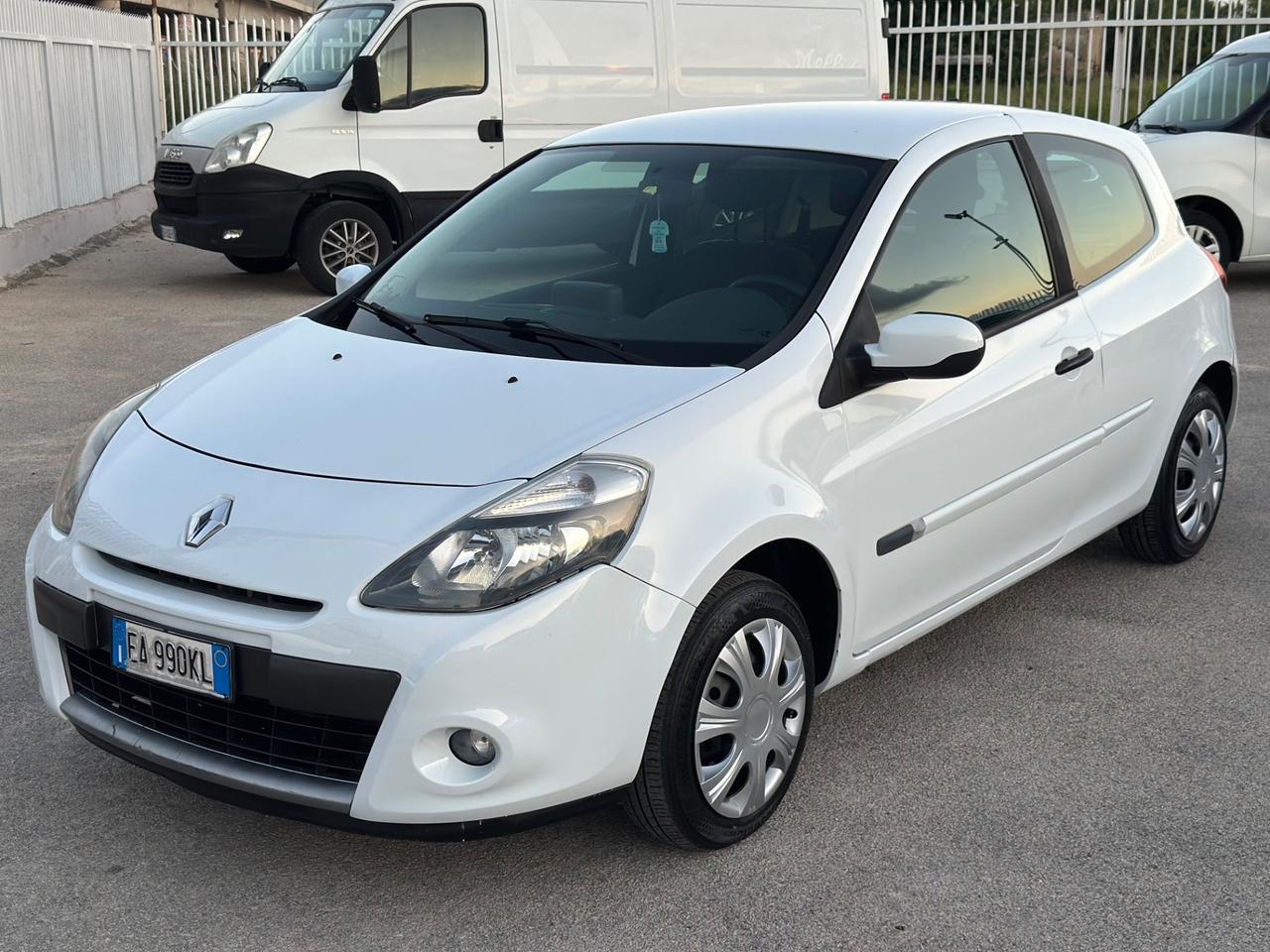 Renault Clio 2010 1.2 75CV 3 porte Dynamique RESTYLING