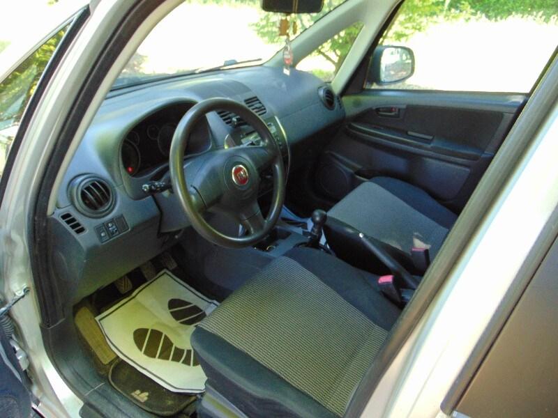 FIAT Sedici 1.6 16V 4x4 Dynamic