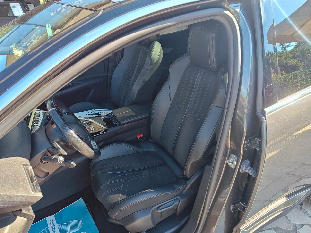 PEUGEOT 3008 BLUEHDI 1.5 130 CV S&S EAT8 GT TETTO APRIBILE