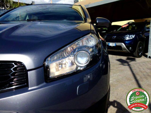 NISSAN Qashqai 2.0 dCi DPF Tekna 4X4