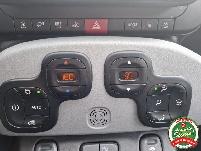 FIAT Panda 1.0 FireFly S&S Hybrid City Cross UNICO PROPRIETAR